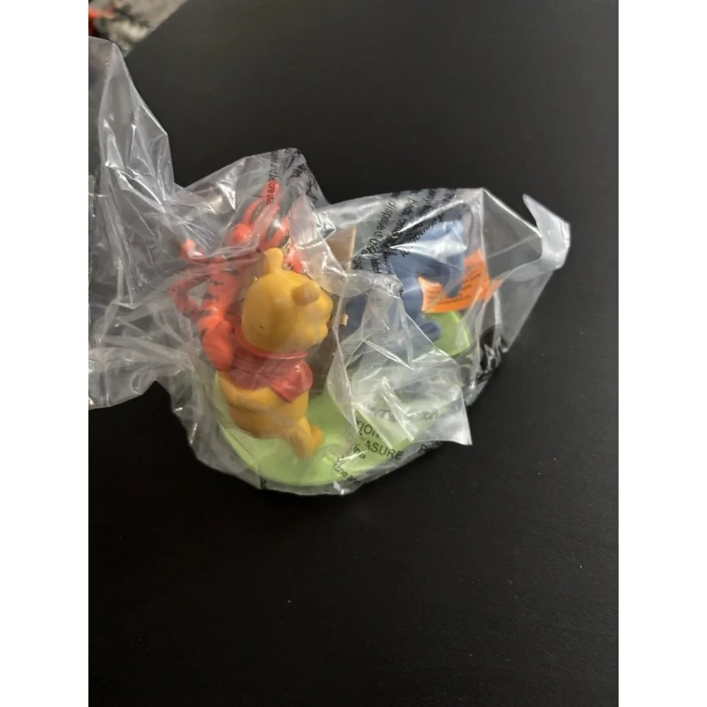 Deco‎ pac Cake Topper Tigger Eeyore  Pooh Bear Disney Figurines Childs Play Toy